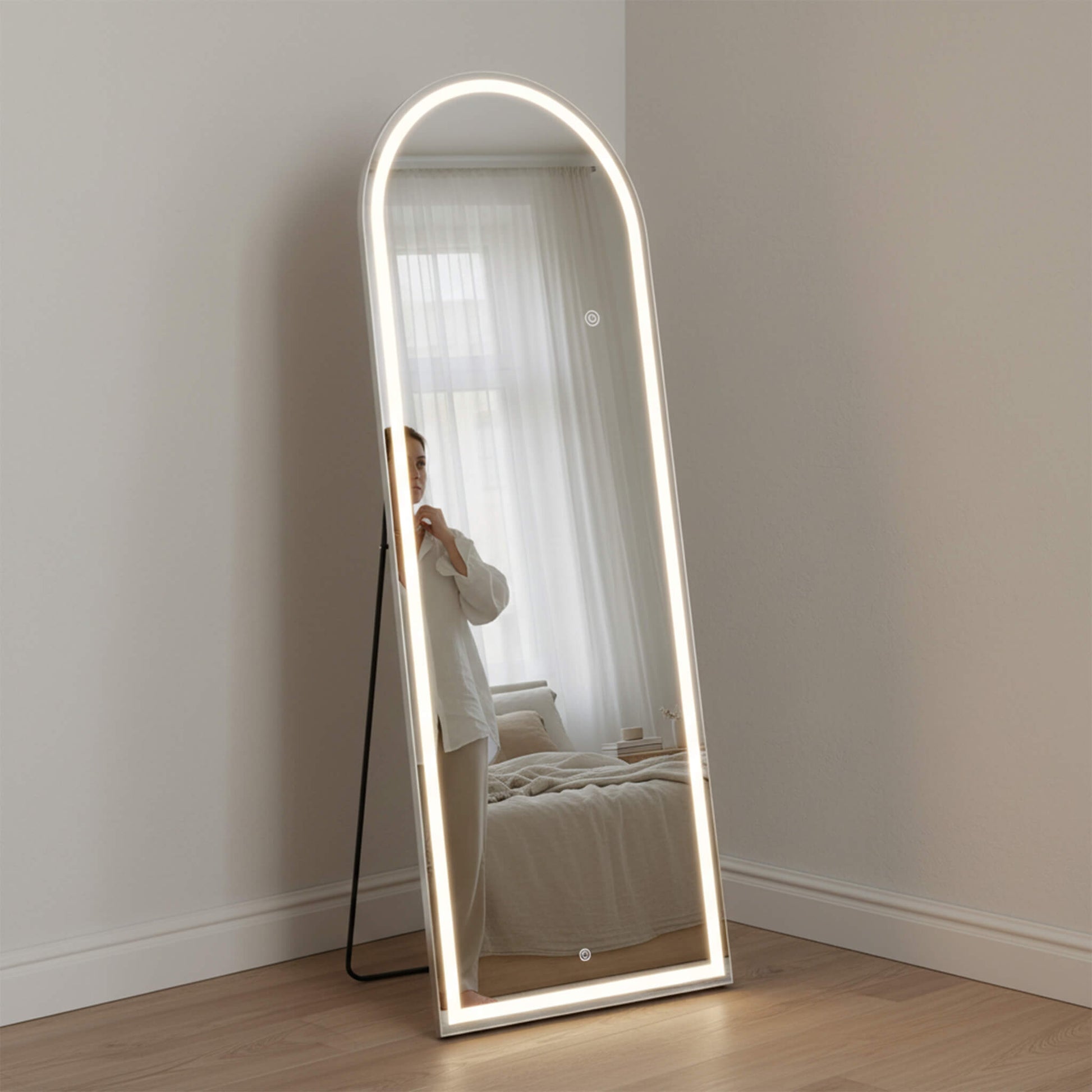 Tri-colour LED Illuminated Mirror for Indoors