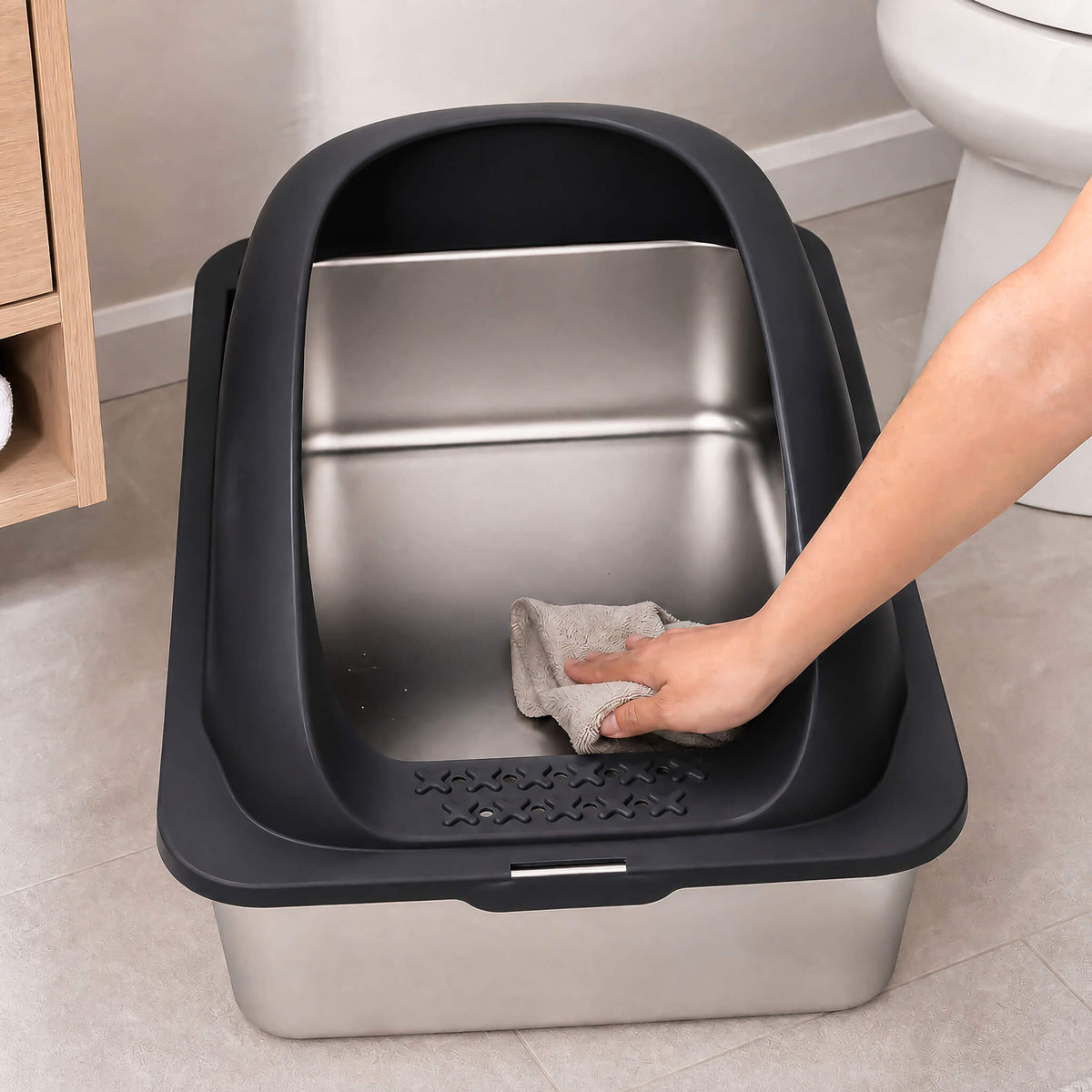 Stainless Steel Cat Litter Box with Scoop & Double-Layer Mat