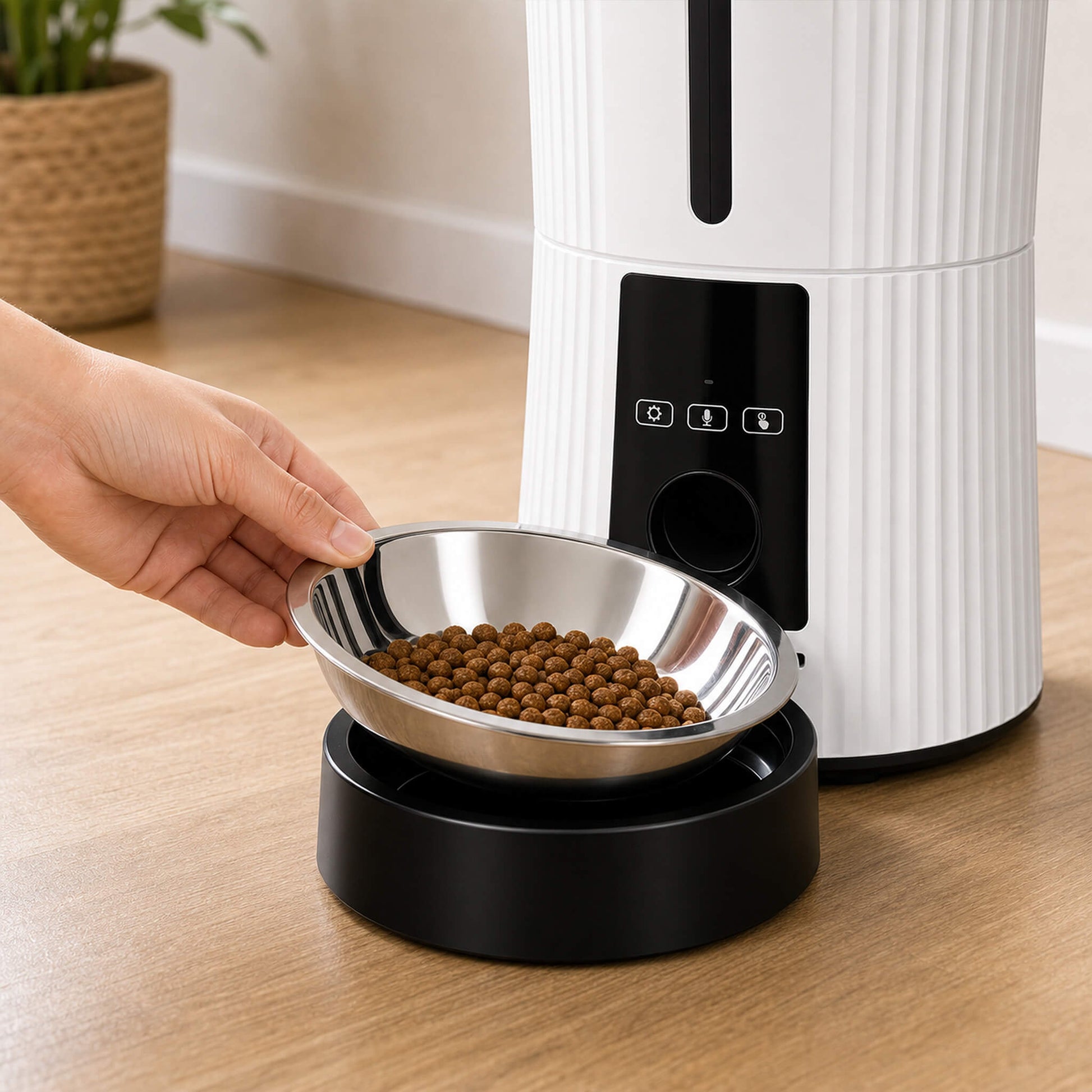 Programmable, Smart, Fully Automatic Pet Feeder with App