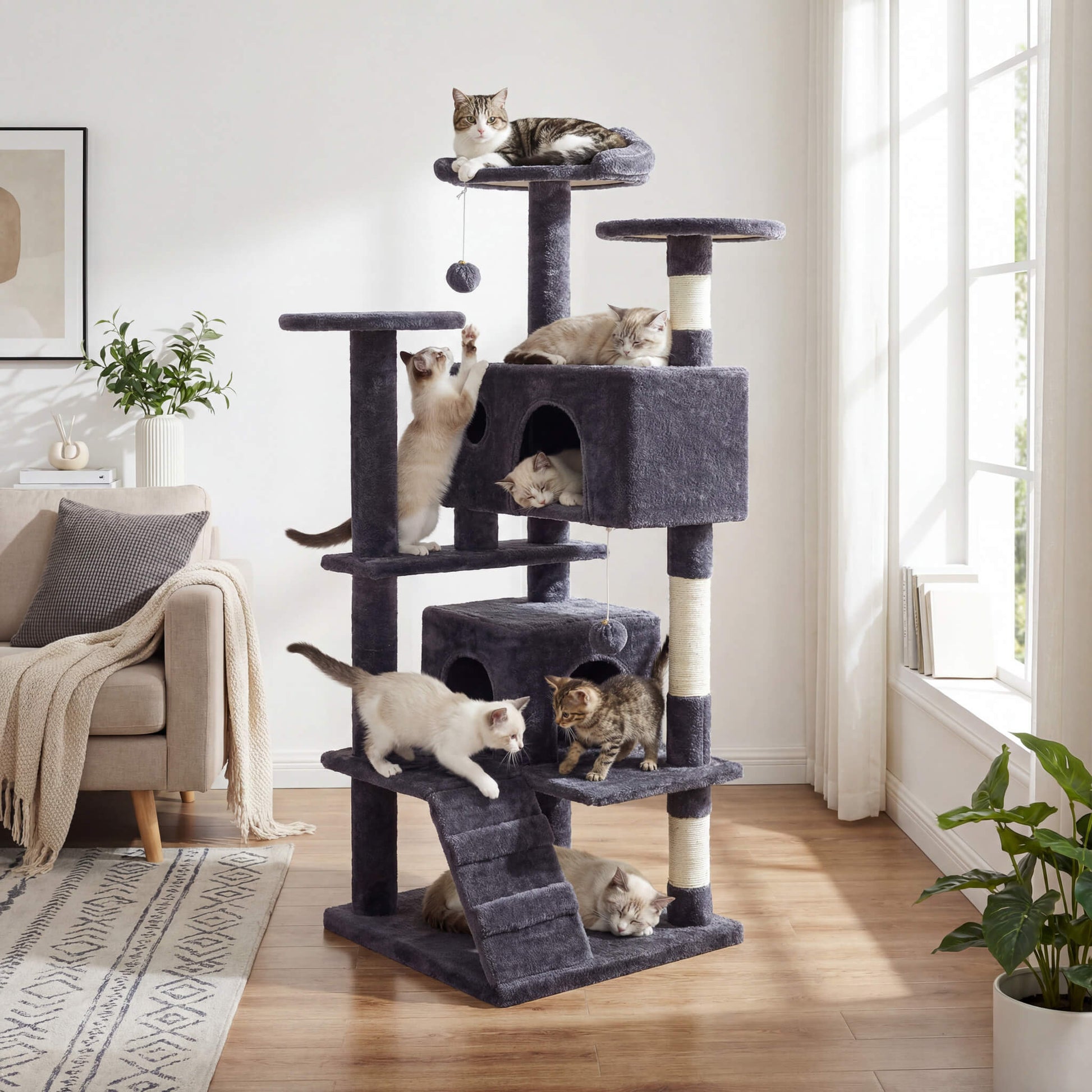 Cat Paradise: Plush Cat Climbing Frame
