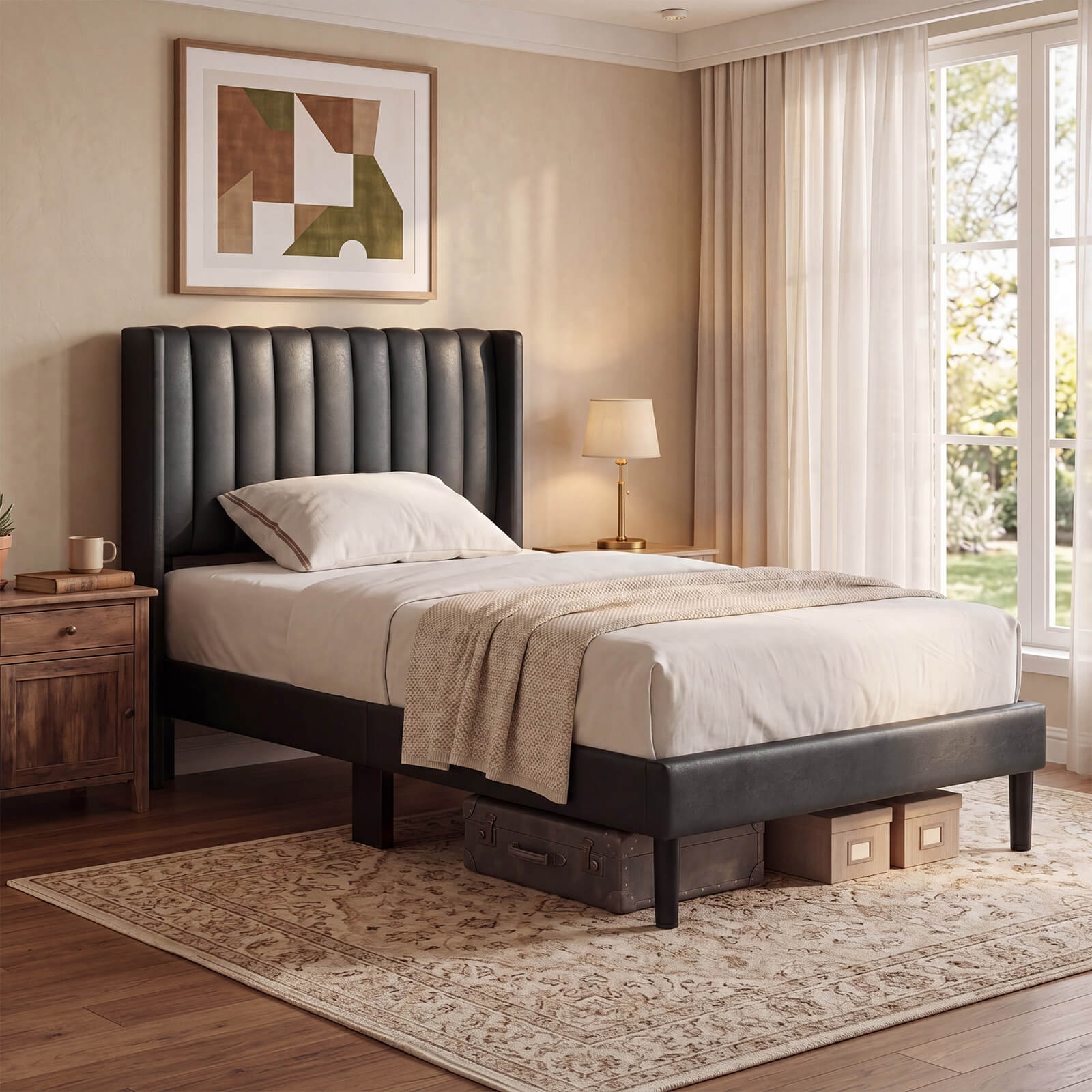Upholstered Platform Bed Frame，Modern Accent Indoor Bedroom Furniture